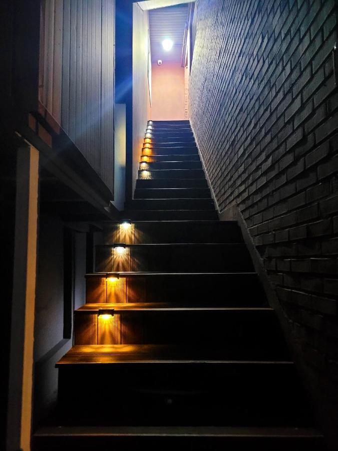 Good Wisma tamu